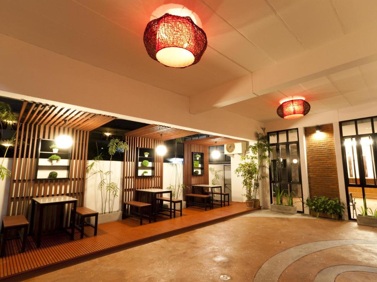 Cm Apartment Chiang Mai Esterno foto